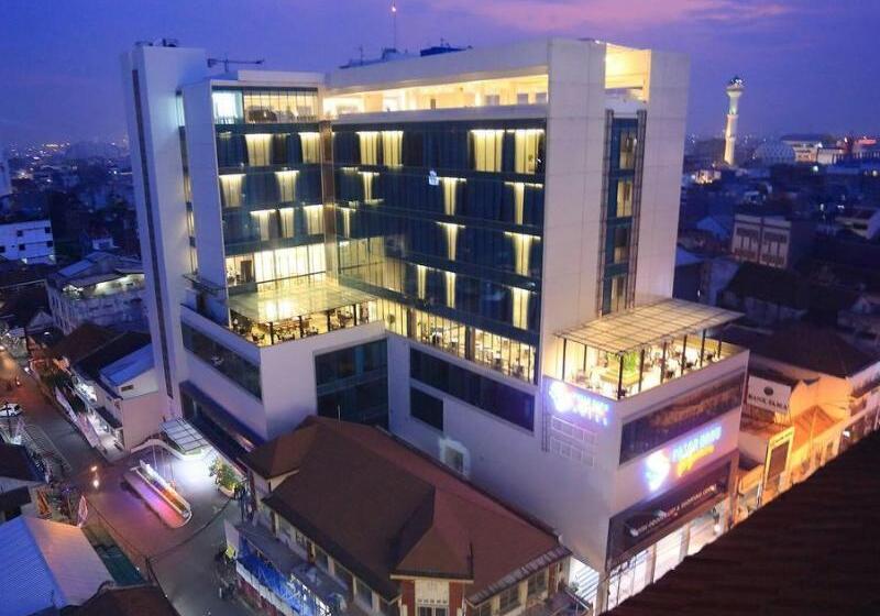 Pasar Baru Square Hotel Bandung
