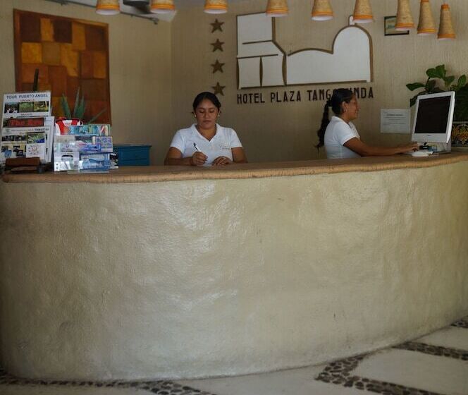 בית מלון כפרי Plaza Tangolunda