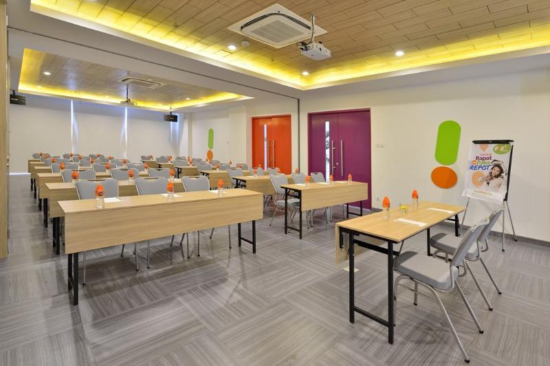 فندق Lamora Kota Lama Surabaya