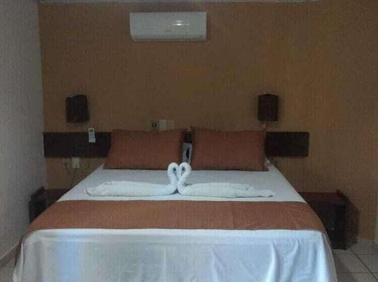 هتل Praia Do Encanto