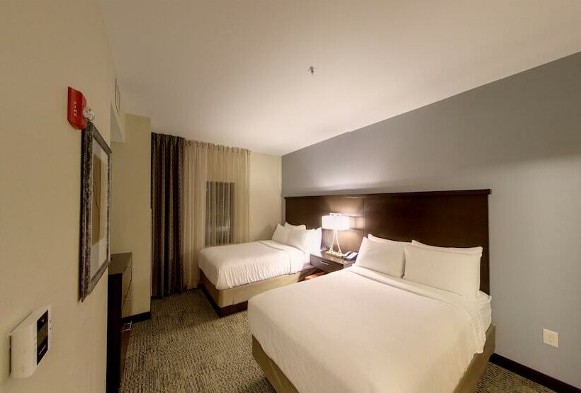 هتل Staybridge Suites Ann Arbor Research Parkway, An Ihg
