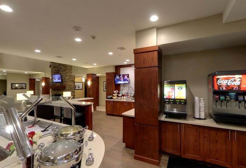 هتل Staybridge Suites Ann Arbor Research Parkway, An Ihg