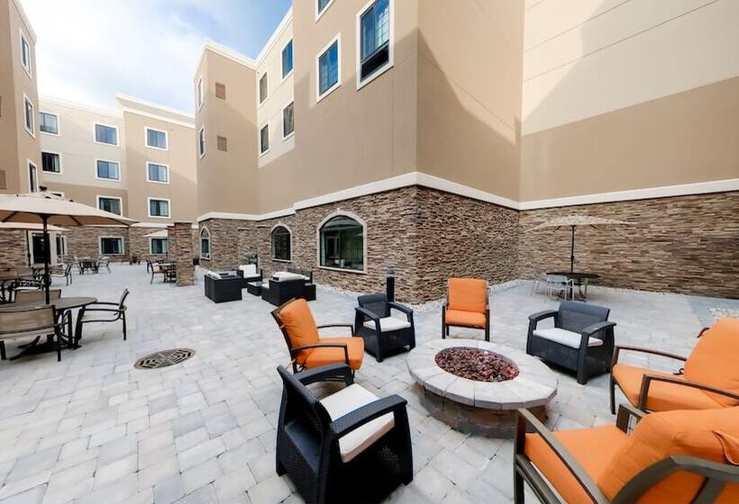 هتل Staybridge Suites Ann Arbor Research Parkway, An Ihg