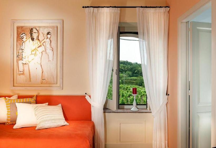 هتل Wine Resort Villagrande