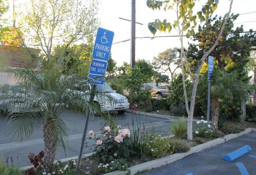 فندق على الطريق El Rancho Inn Hawthorne