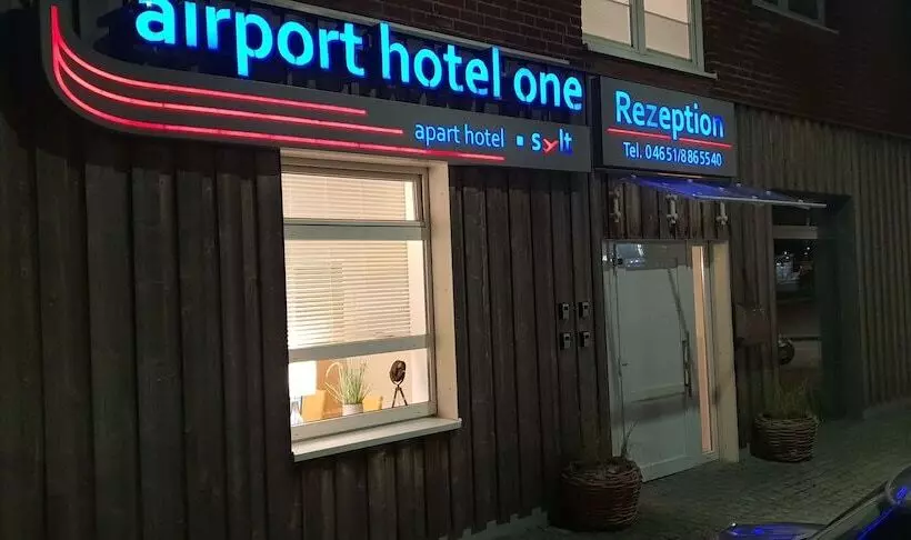 Airport Hotel One Aparthotel Sylt
