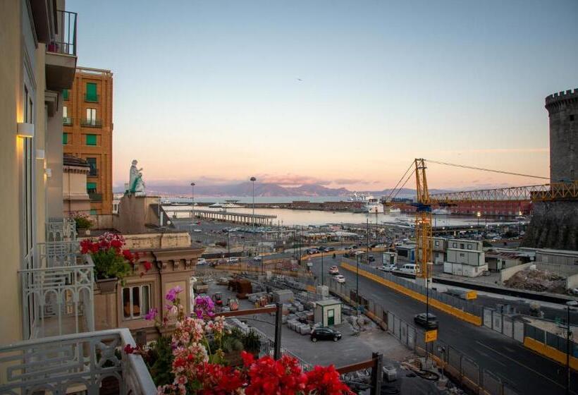 تختخواب و صبحانه Main   Municipio