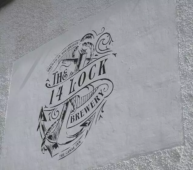 Aamiaismajoitus (B&B) The Canal Inn