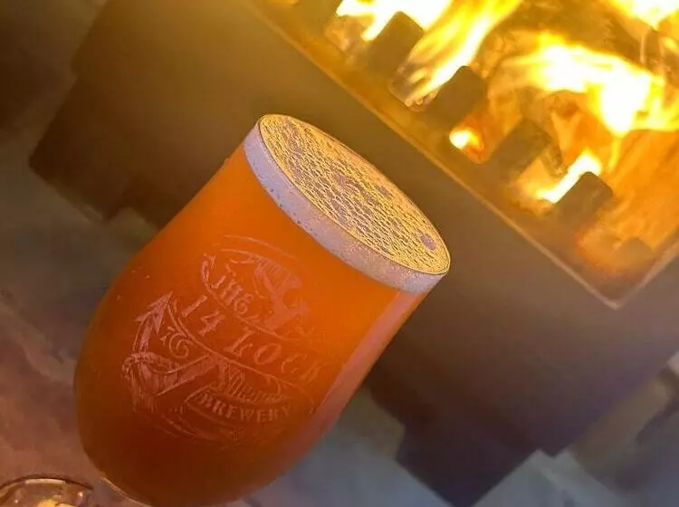 Aamiaismajoitus (B&B) The Canal Inn