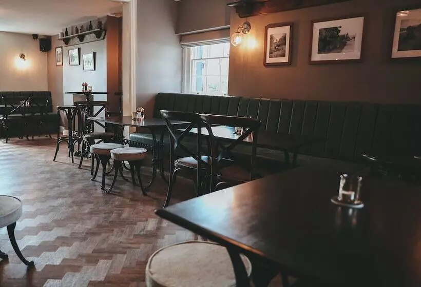 Aamiaismajoitus (B&B) The Canal Inn