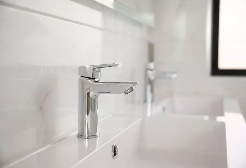 Aamiaismajoitus (B&B) The Canal Inn