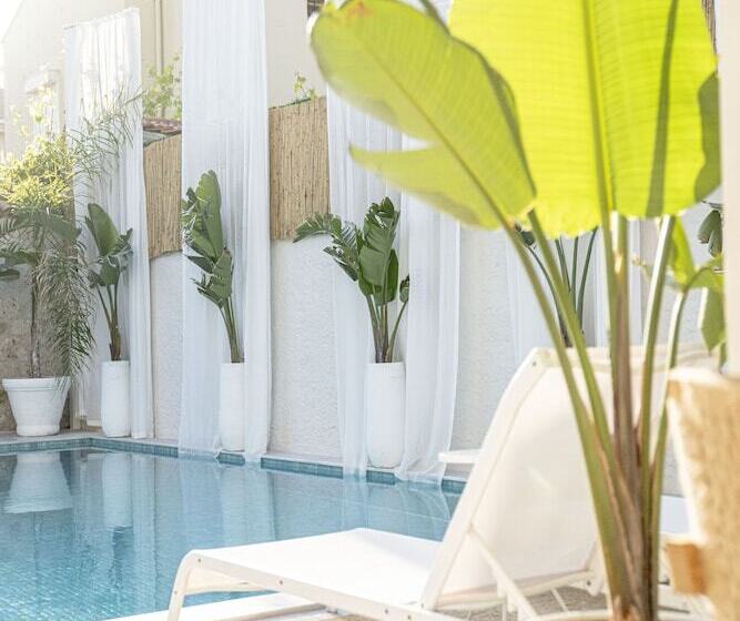 住宿加早餐 Voger Alacatı Koyici