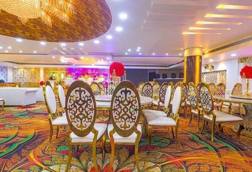Fabhotel Prime Z Grand