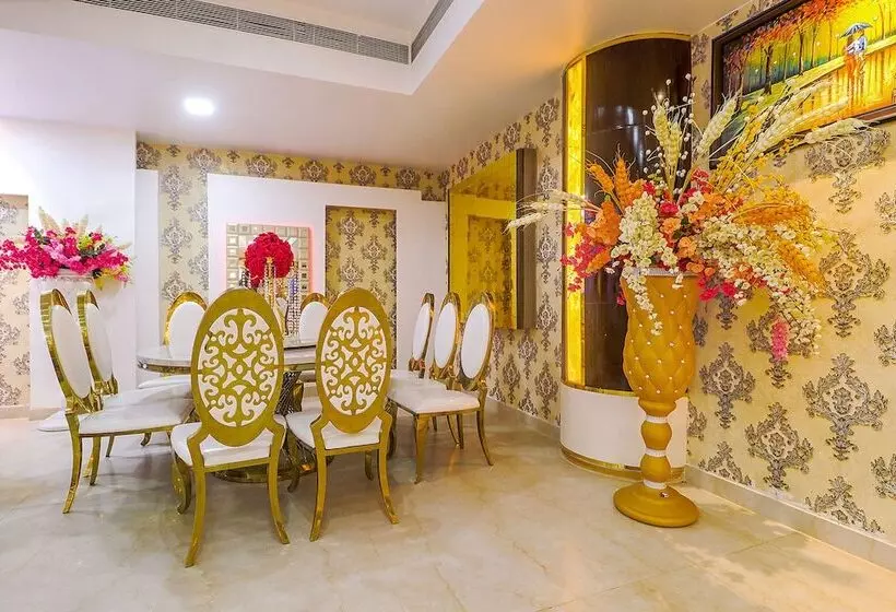 Fabhotel Prime Z Grand