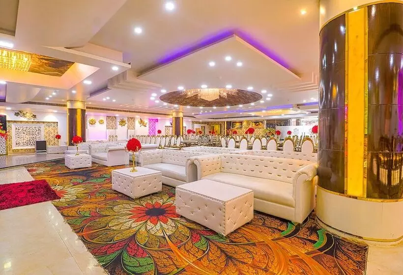 Fabhotel Prime Z Grand