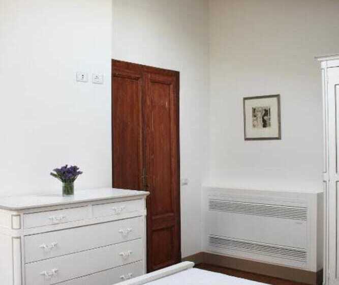 فندق فئة نجمة واحدة Villa Trieste M