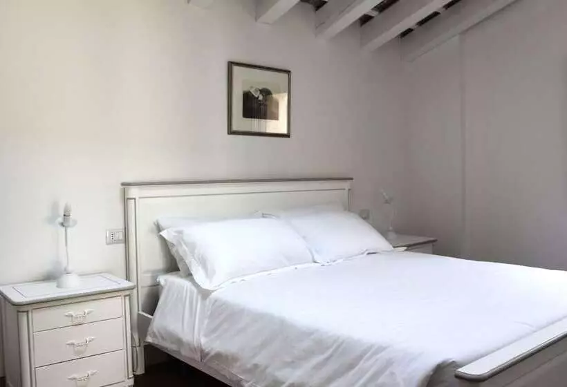 簡易ホテル Villa Trieste M