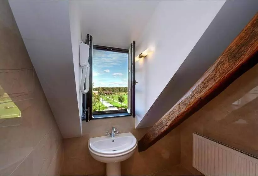 Hotelli Dvorac Jurjevec