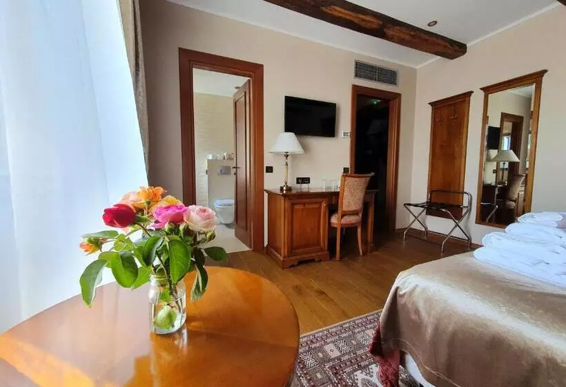 Hotelli Dvorac Jurjevec