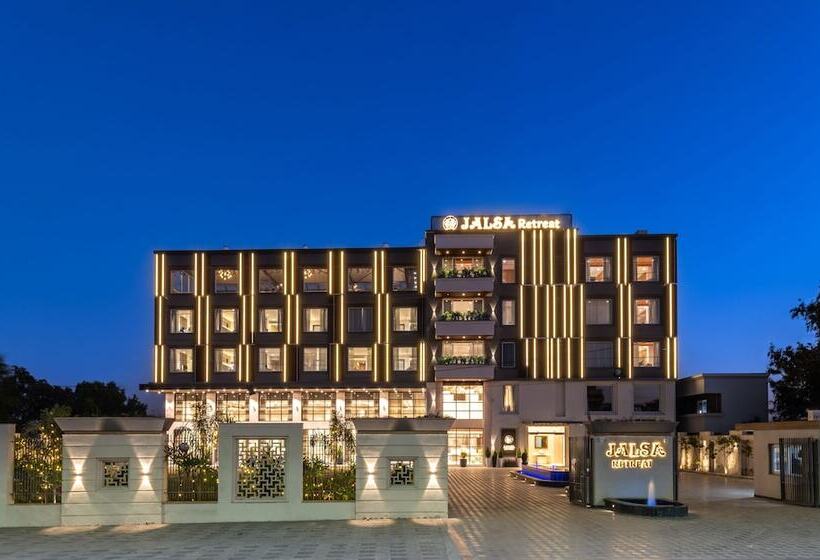 בית מלון כפרי Jalsa Retreat