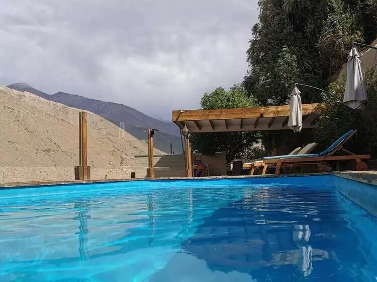Hotelli Lodge Nueva Elqui