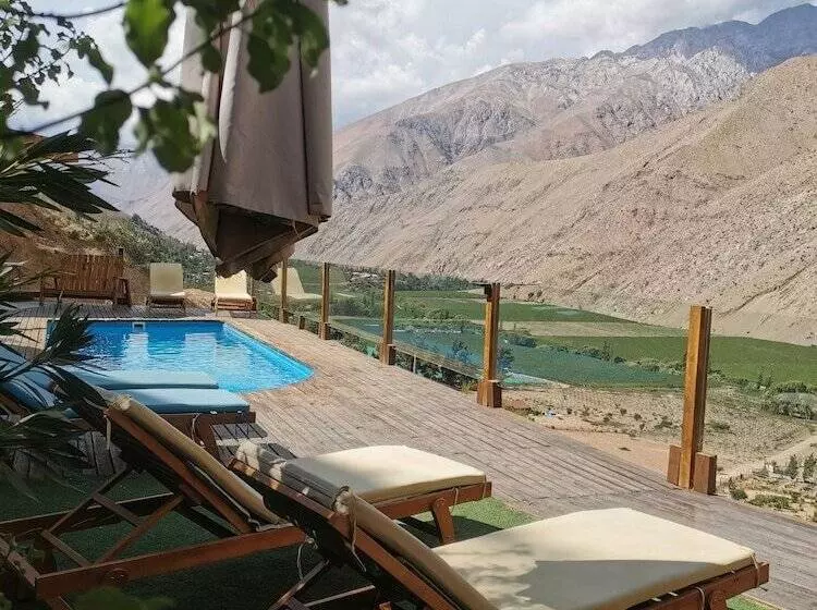 Hotelli Lodge Nueva Elqui