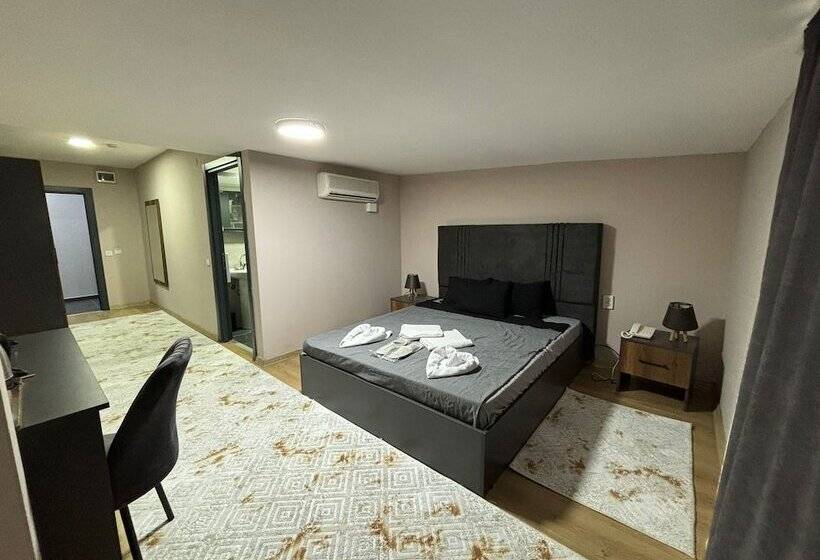 هتل Side Mira Palace