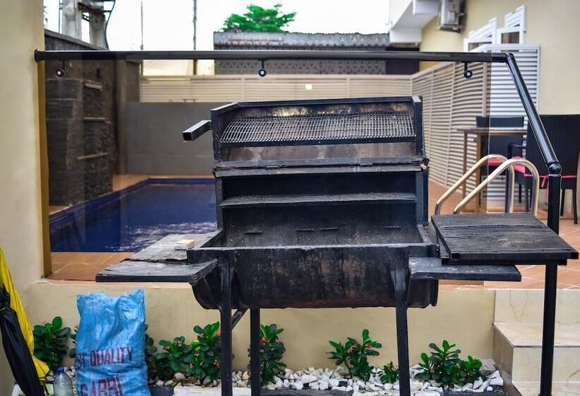 هتل Riviera Lekki Resort