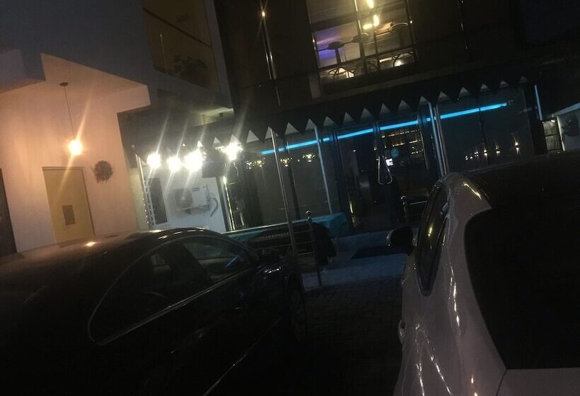 هتل Riviera Lekki Resort