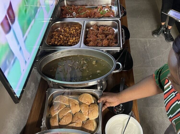 هتل Riviera Lekki Resort