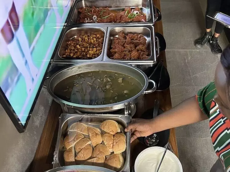 هتل Riviera Lekki Resort