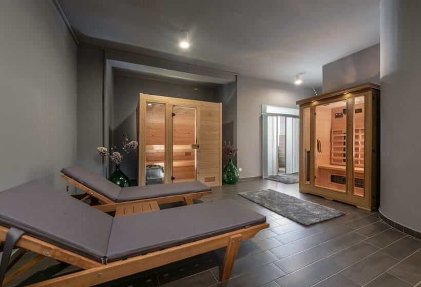 ホテル Vrsar Villa