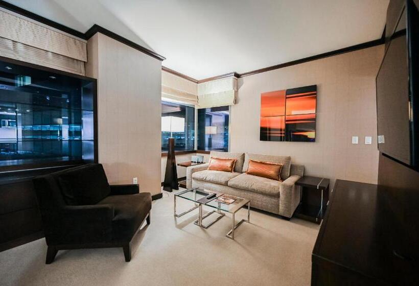 Stripviewsuites At Vdara