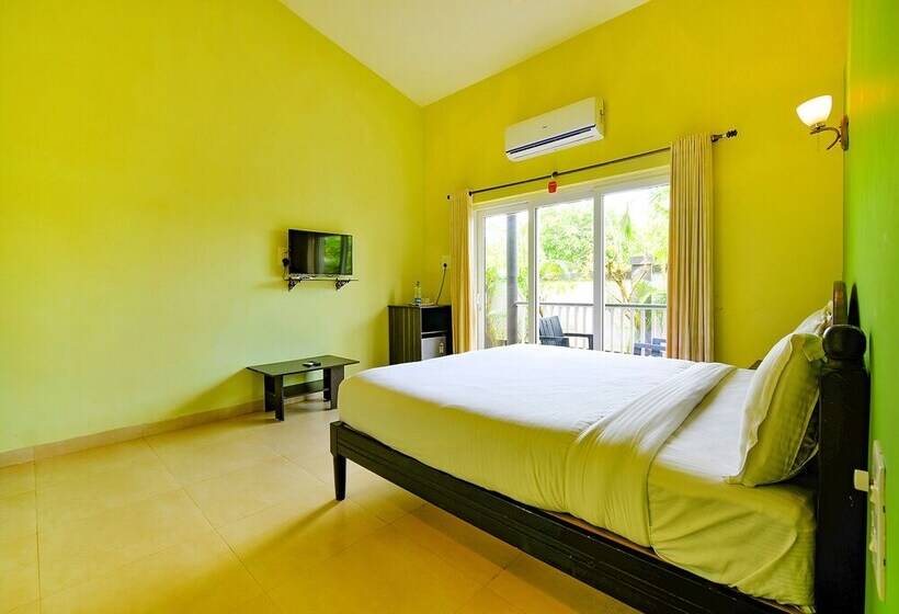 酒店 Fabescape Vagator Retreat Resort With Swimming Pool