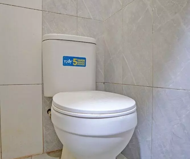 Hotelli Kost Kusuma Dewi Syariah By Oyo