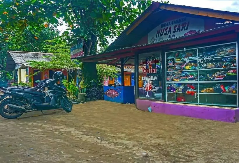 Hotelli Spot On 92154 Nusasari Guest House