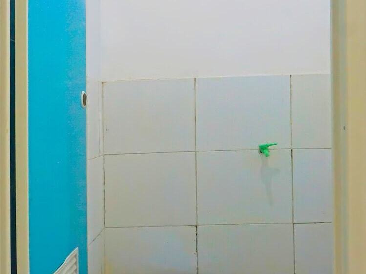 Hotel Spot On 92154 Nusasari Guest House