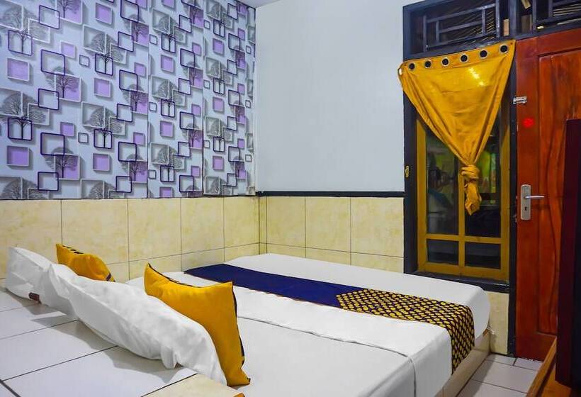 Hotel Spot On 92154 Nusasari Guest House