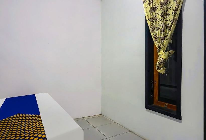 Hotel Spot On 92154 Nusasari Guest House