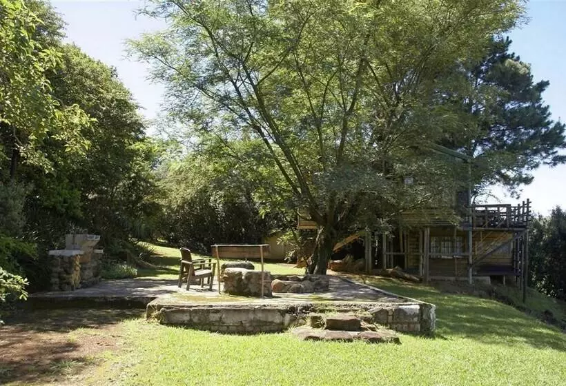 ホテル Treks Trips And Trails