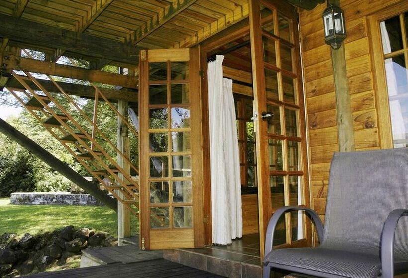 Hotel Treks Trips And Trails