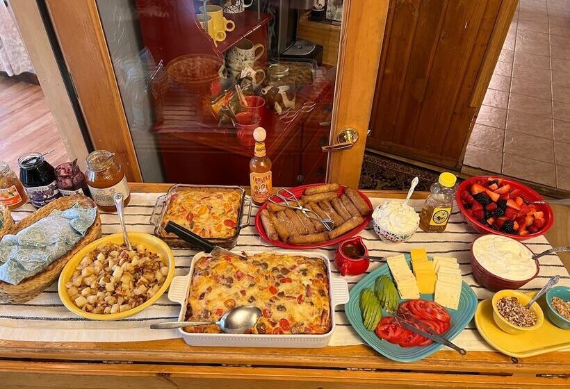 Bed and Breakfast Bear Creek Guest Ranch