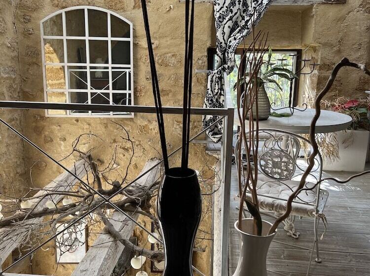 مبيت وإفطار Calua Luxury Museum