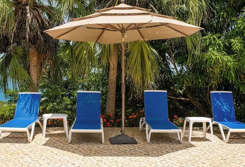 تختخواب و صبحانه High Life Resort And Spa