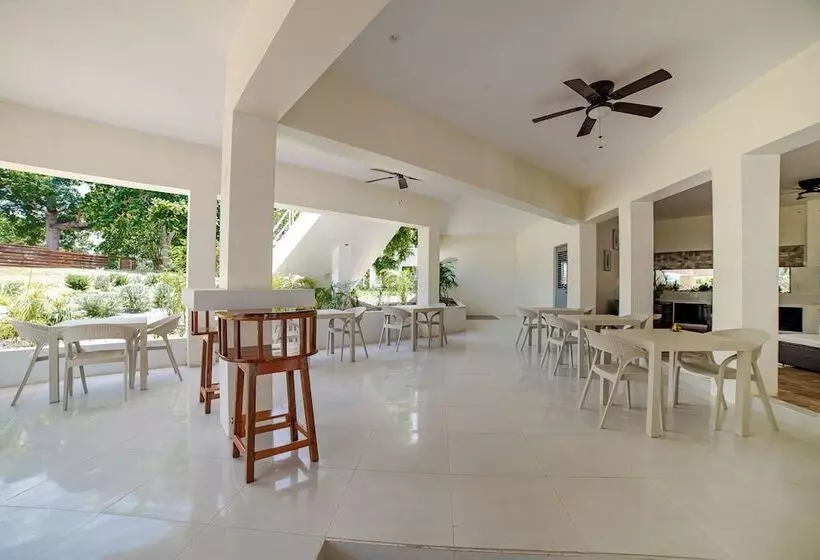 تختخواب و صبحانه High Life Resort And Spa