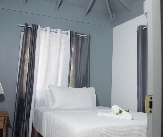 تختخواب و صبحانه High Life Resort And Spa