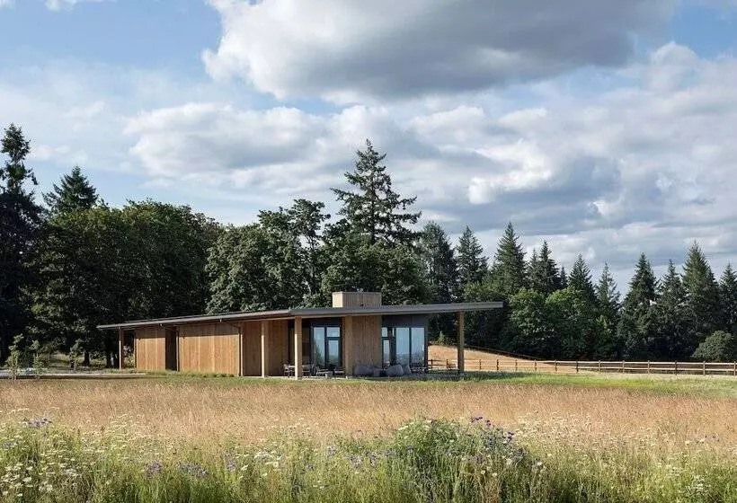 Aamiaismajoitus (B&B) Inn The Ground