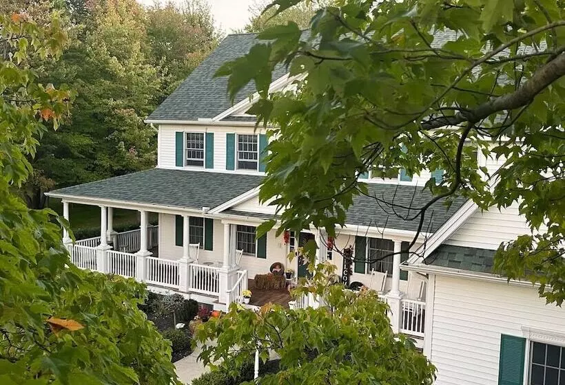 Aamiaismajoitus (B&B) The Inn At Woodsong Acres