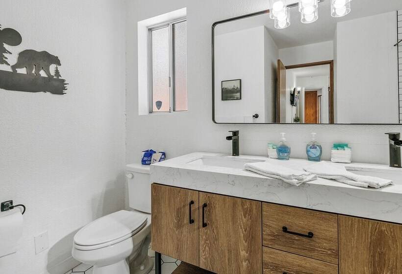 Black Diamond Chalet