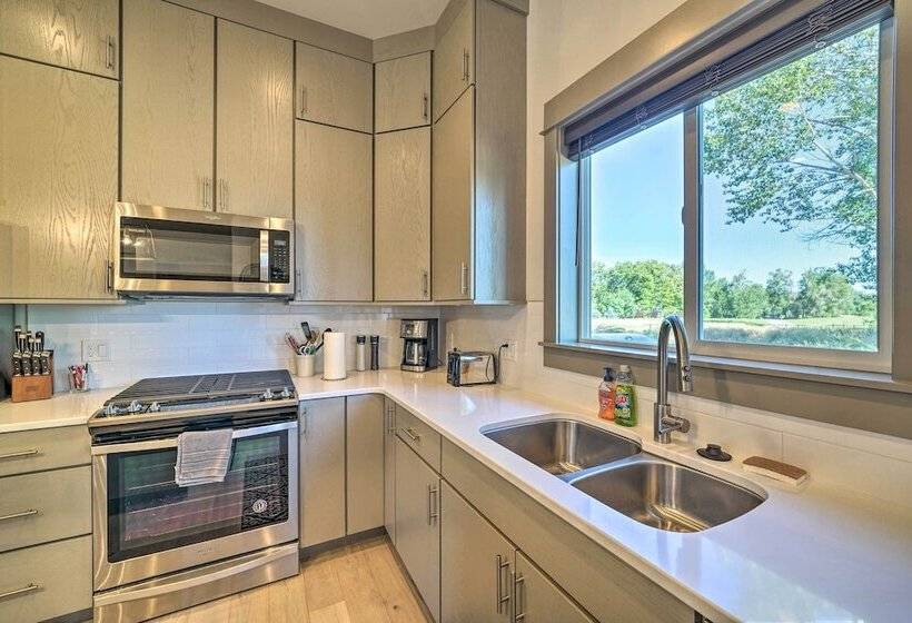 Bozeman Stand Alone Home W/ River Access!